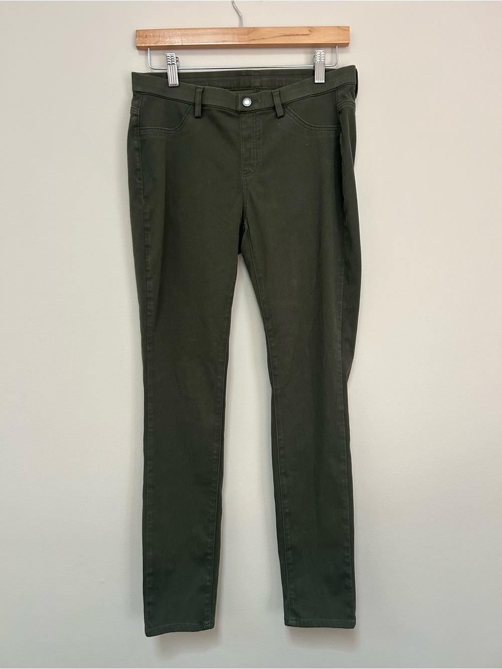 Uniqlo Olive Green Skinny Leggings